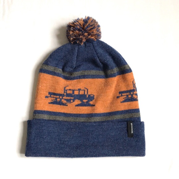 Spacecraft Accessories - Spacecraft | Snowcat Pom Beanie